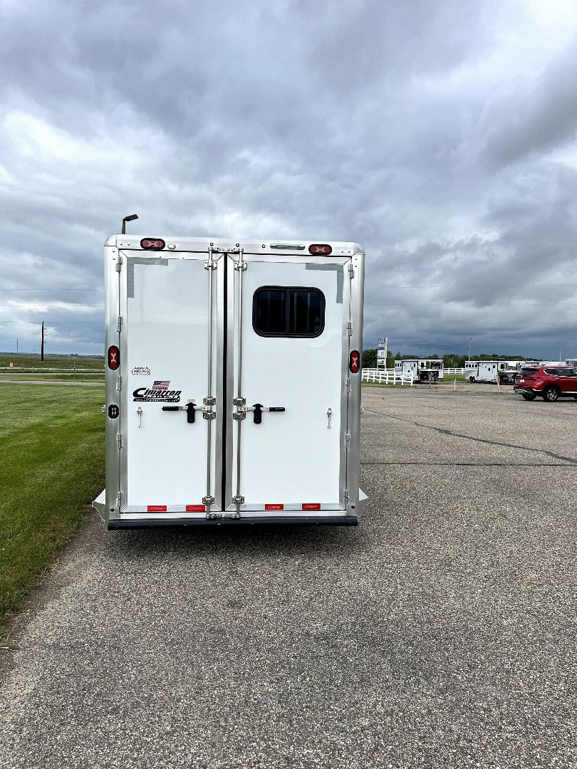 New 2025 Cimarron Trailers 4H GN RTG Horse Trailer
