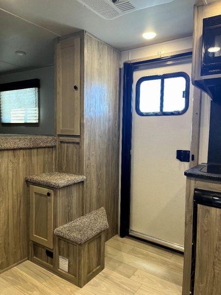 New 2025 SMC 12' LE 9' LQ Patriot Stock/Combo Trailer