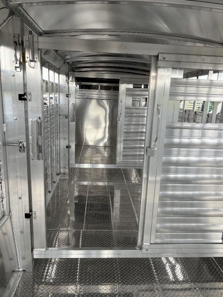 New 2025 4-Star Trailers 7'x24' Stock GN Stock / Stock Combo Trailer