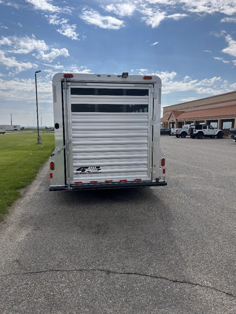 New 2025 4-Star Trailers 7'x24' Stock Combo GN Stock / Stock Combo Trailer