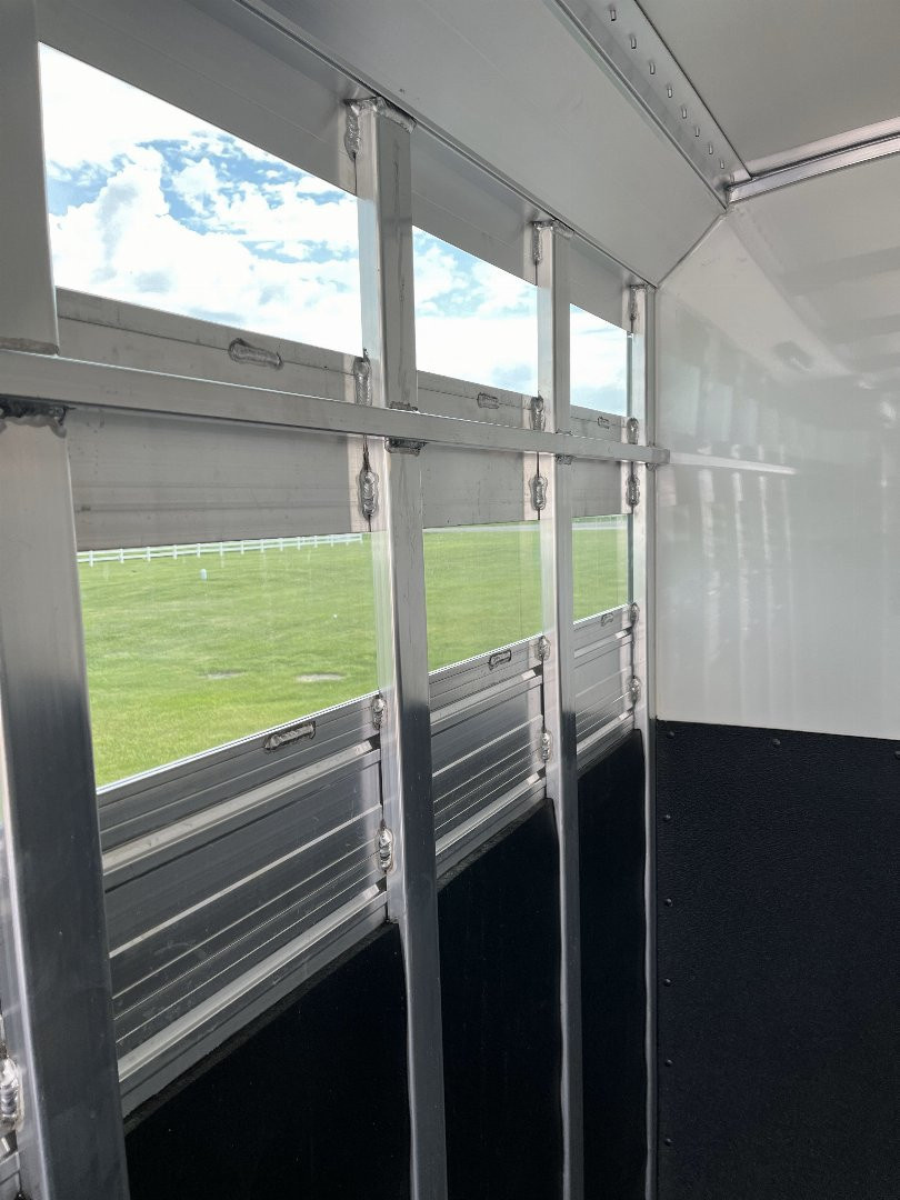 New 2025 4-Star Trailers 7'x24' Stock Combo GN Stock / Stock Combo Trailer