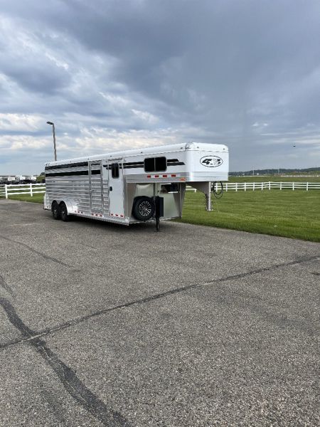 New 2025 4-Star Trailers 7'x24' Stock Combo GN Stock / Stock Combo Trailer