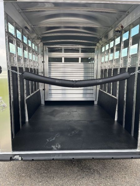 New 2025 4-Star Trailers 7'x24' Stock Combo GN Stock / Stock Combo Trailer