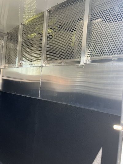 New 2027 4-Star Trailers 6-9 Horse Head to Head Horse Trailer