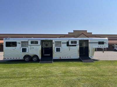 New 2027 4-Star Trailers 6-9 Horse Head to Head Horse Trailer
