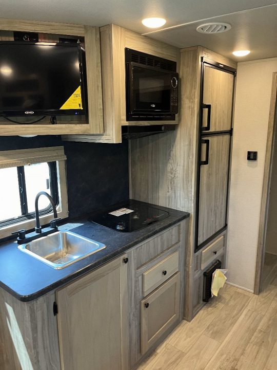 New 2025 SMC 14' LE 13' LQ Patriot Stock/Combo Trailer