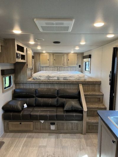 New 2025 SMC 14' LE 13' LQ Patriot Stock/Combo Trailer