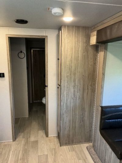 New 2025 SMC 14' LE 13' LQ Patriot Stock/Combo Trailer