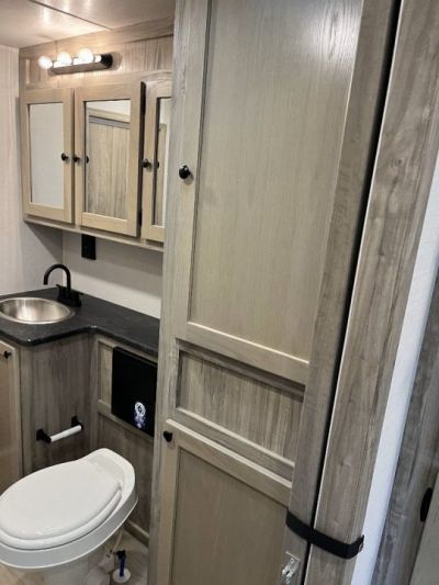 New 2025 SMC 14' LE 13' LQ Patriot Stock/Combo Trailer