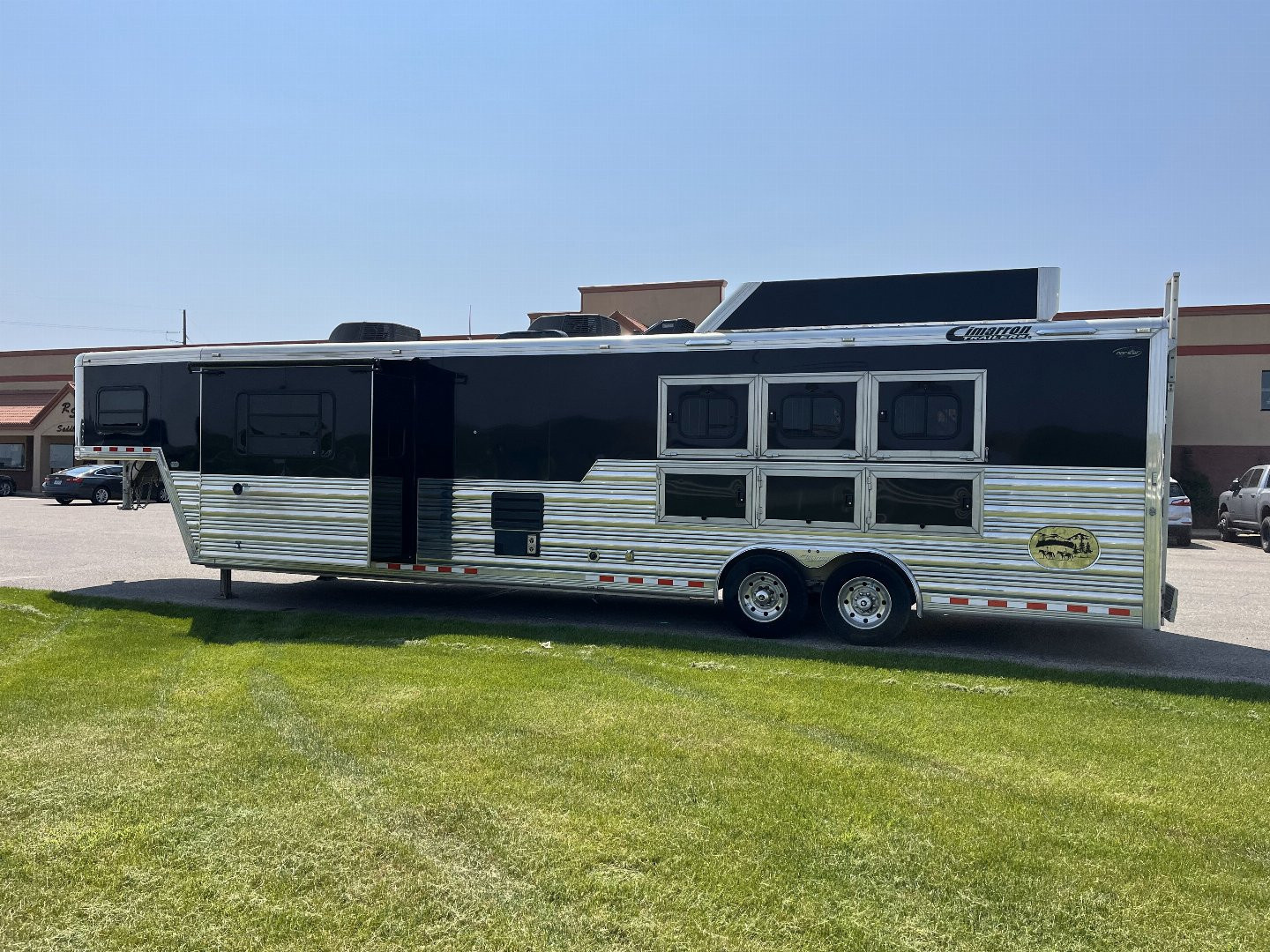 Used 2014 Cimarron Trailers 3H 17' Trail Boss LQ Horse Trailer