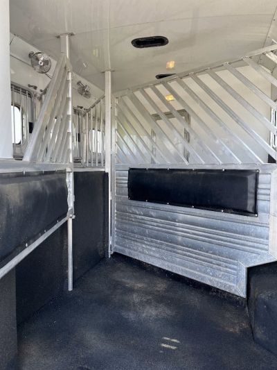 Used 2014 Cimarron Trailers 3H 17' Trail Boss LQ Horse Trailer