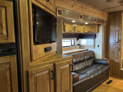 Used 2014 Cimarron Trailers 3H 17' Trail Boss LQ Horse Trailer