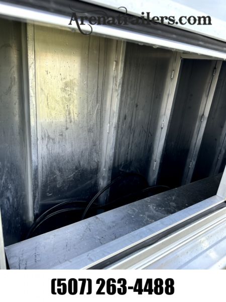 Used 2023 Lakota 3H 15' LQ  Horse Trailer