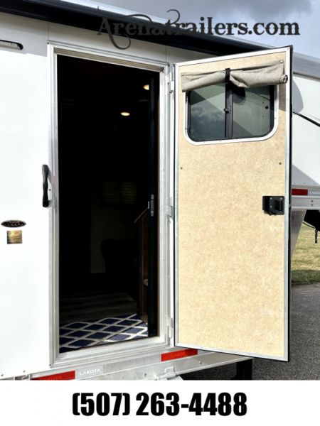 Used 2023 Lakota 3H 15' LQ  Horse Trailer