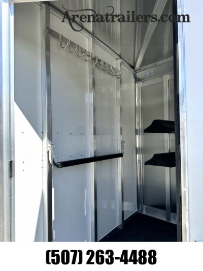 New 2025 4-Star Trailers 2H BP Horse Trailer