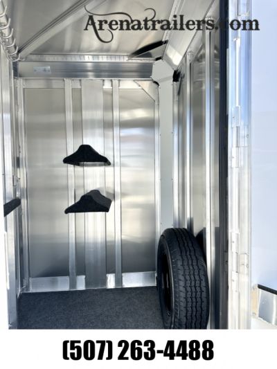 New 2025 4-Star Trailers 2H BP Horse Trailer
