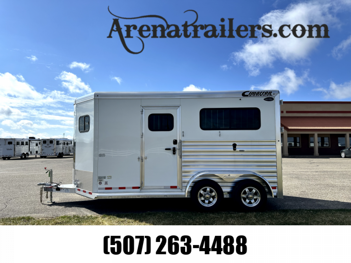 New 2024 Cimarron Trailers 2H BP Straight Load Horse Trailer