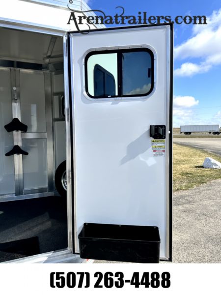 New 2024 Cimarron Trailers 2H BP Straight Load Horse Trailer