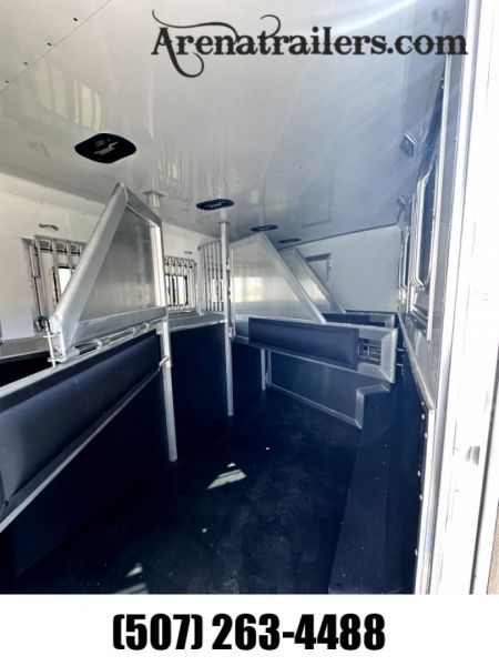 New 2025 Lakota 4H 13' LQ AC8413 Horse Trailer