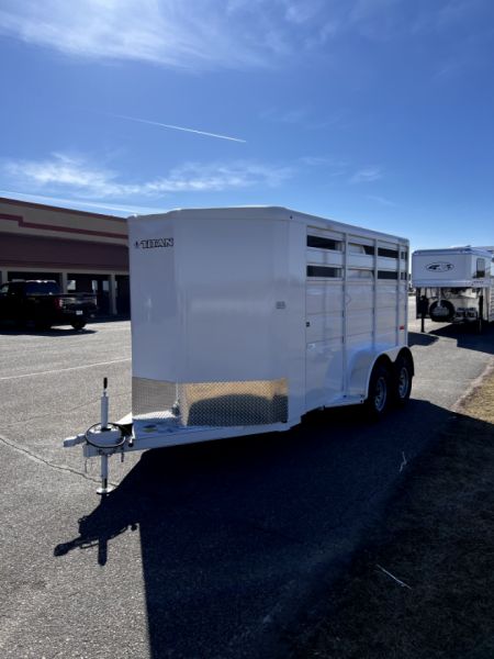 New 2024 Titan Trailers 2H BP Primo Horse Trailer
