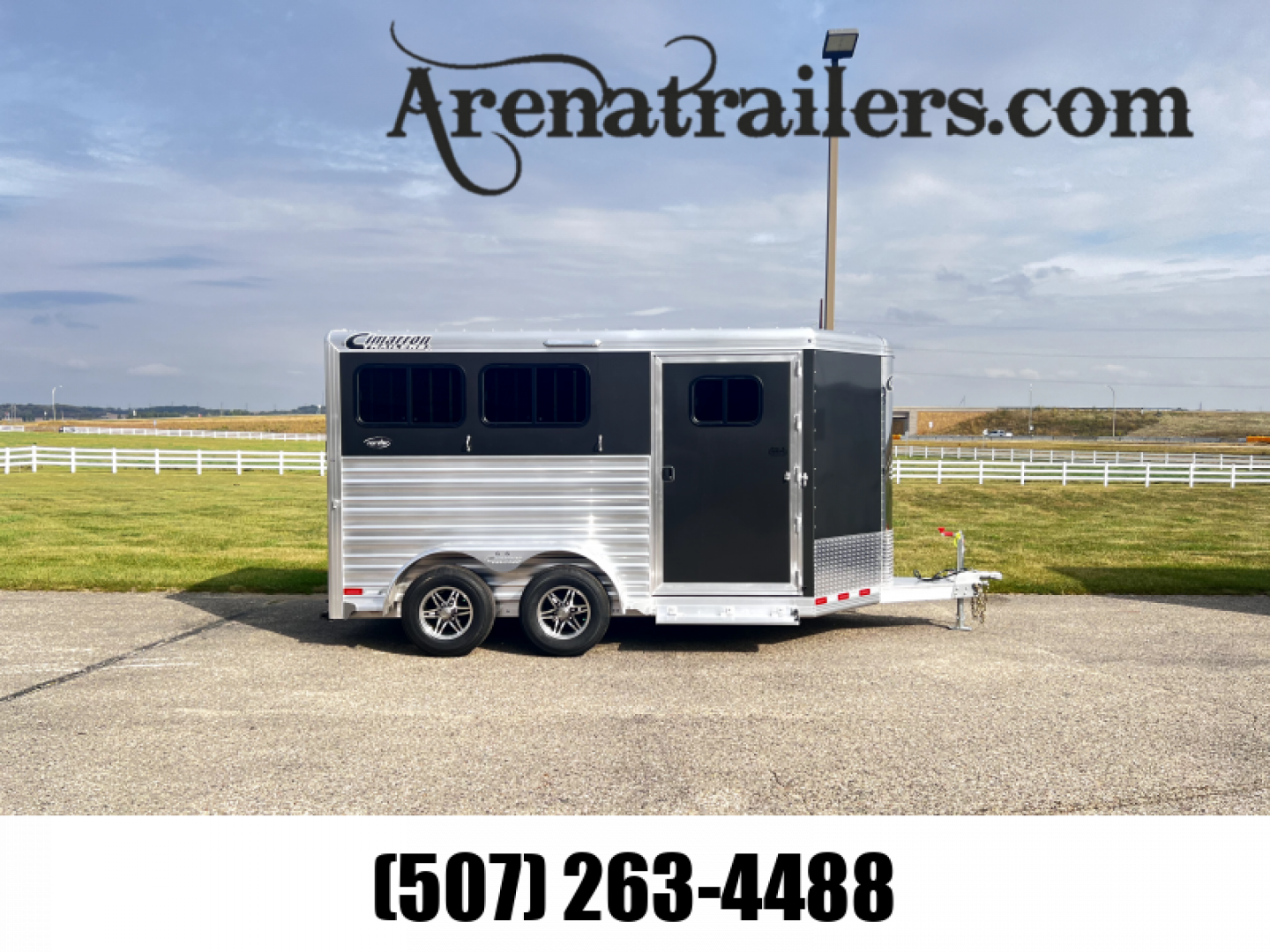 New 2024 Cimarron Trailers 2H BP RTG Horse Trailer