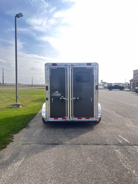 New 2024 Cimarron Trailers 2H BP RTG Horse Trailer