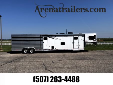 New 2024 Lakota 14' LE 13' LQ LE81413 Horse Trailer