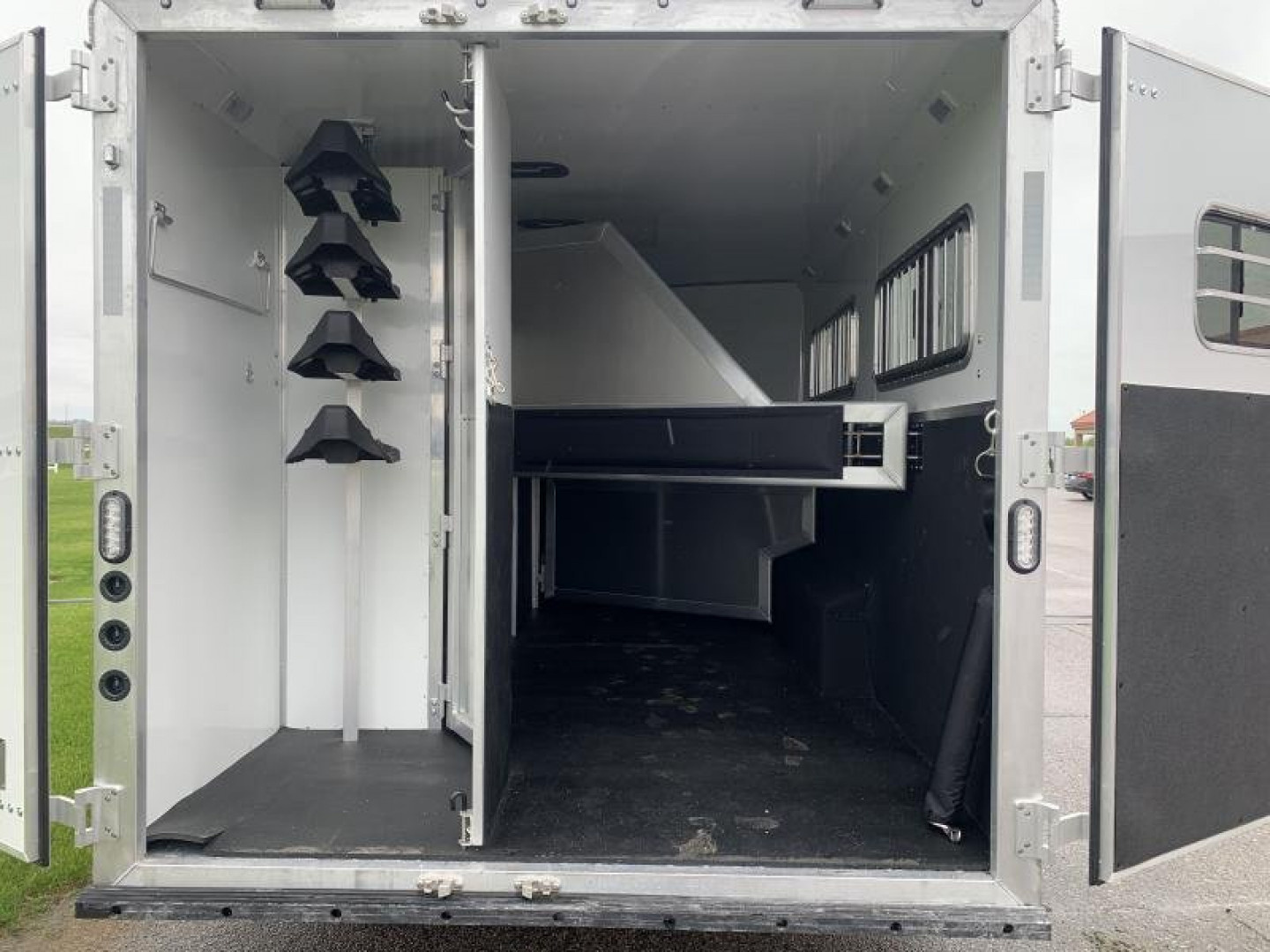 New 2023 Lakota 4 Horse 13' LQ Colt Horse Trailer