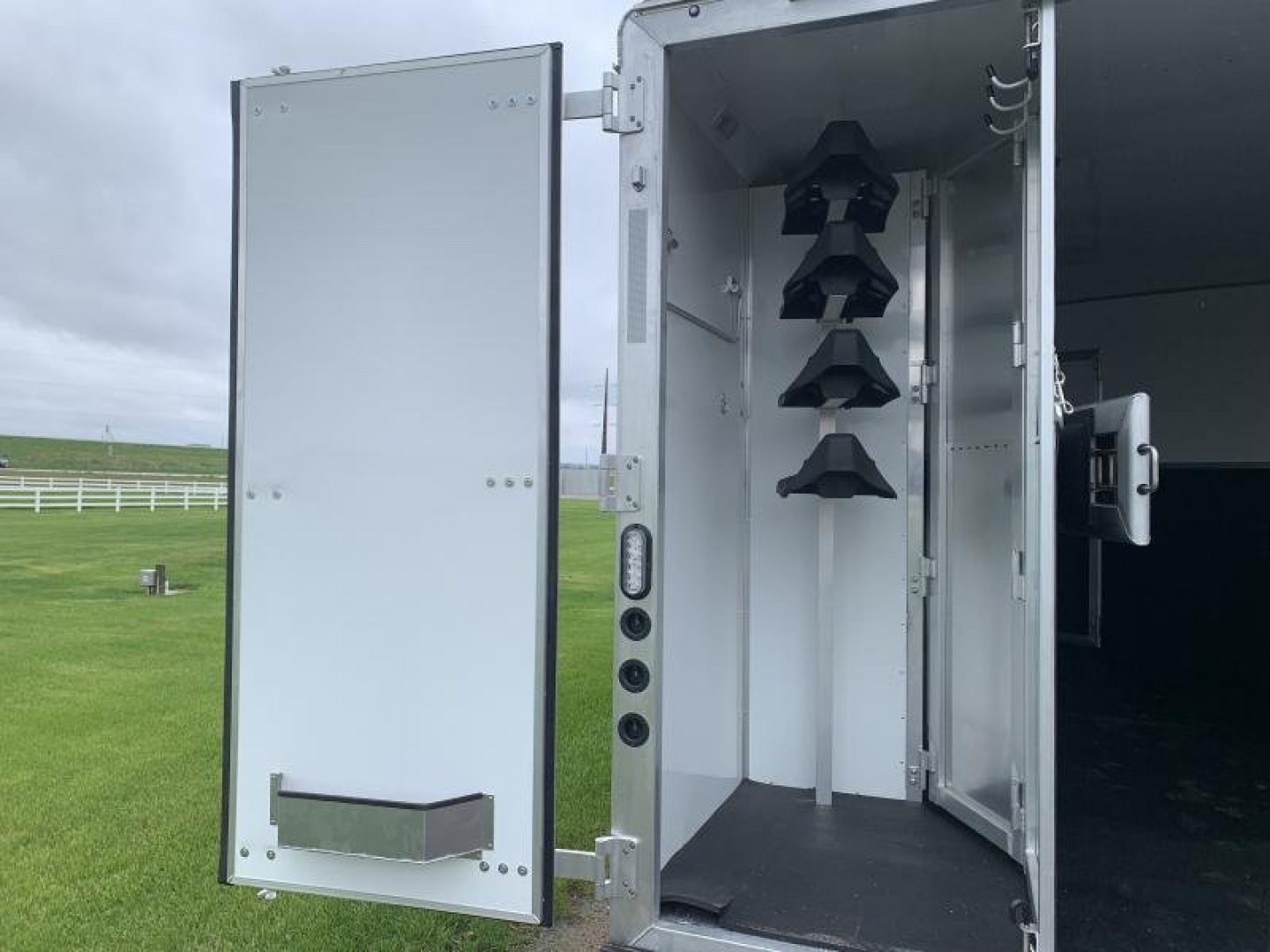 New 2023 Lakota 4 Horse 13' LQ Colt Horse Trailer