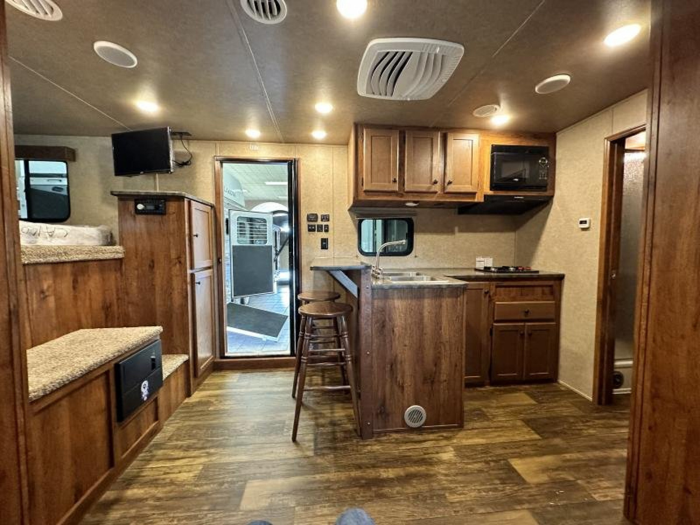 New 2023 Lakota 4 Horse 13' LQ Colt Horse Trailer