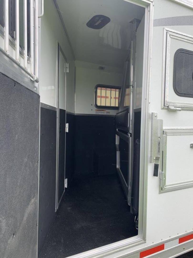 New 2023 Lakota 4 Horse 13' LQ Colt Horse Trailer
