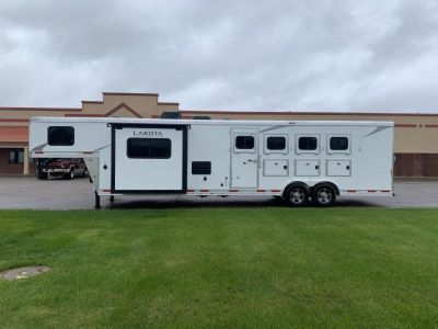 New 2023 Lakota 4 Horse 13' LQ Colt Horse Trailer