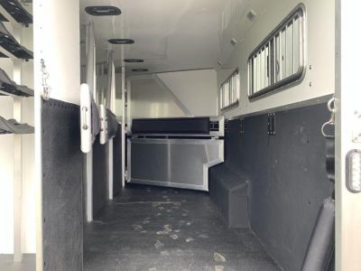 New 2023 Lakota 4 Horse 13' LQ Colt Horse Trailer