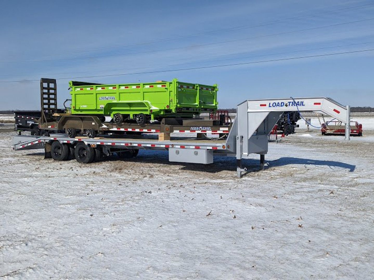 New 2025 Load Trail GP22 Deck-over Gooseneck