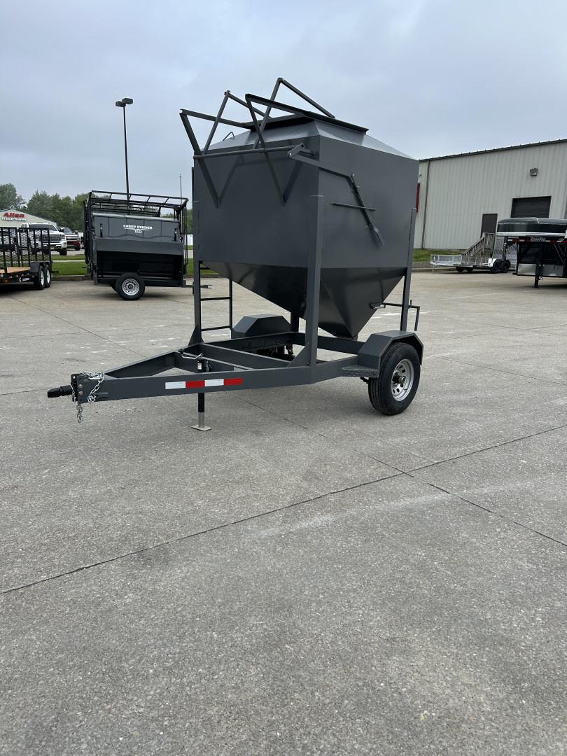 New 2026 Other 2 Ton Feed Buggy Livestock Equipment