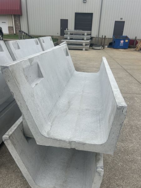 New 8' J Bunk Fenceline Feeder
