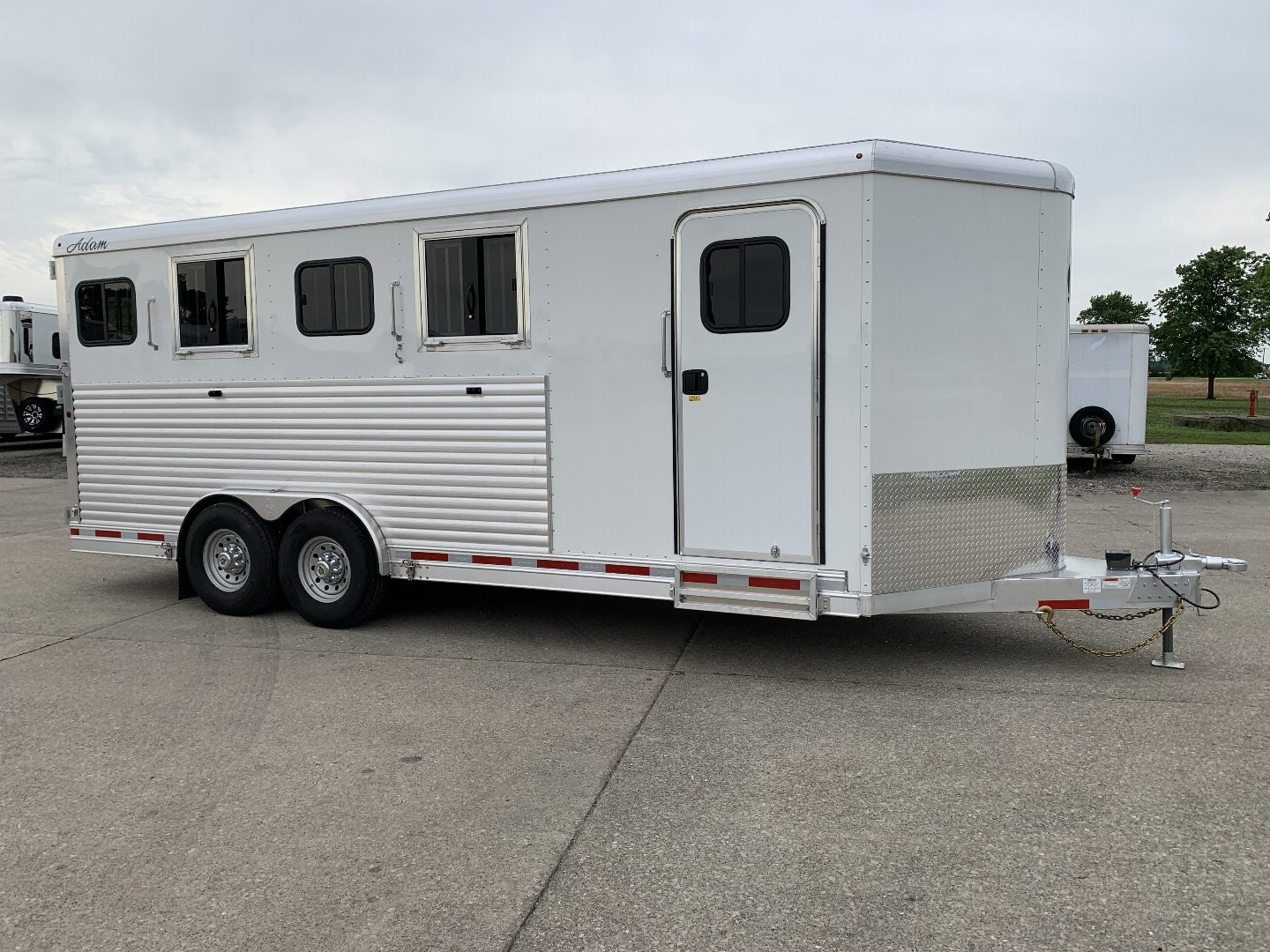 New 2024 Adam 4 Horse Slant Load Horse Trailer