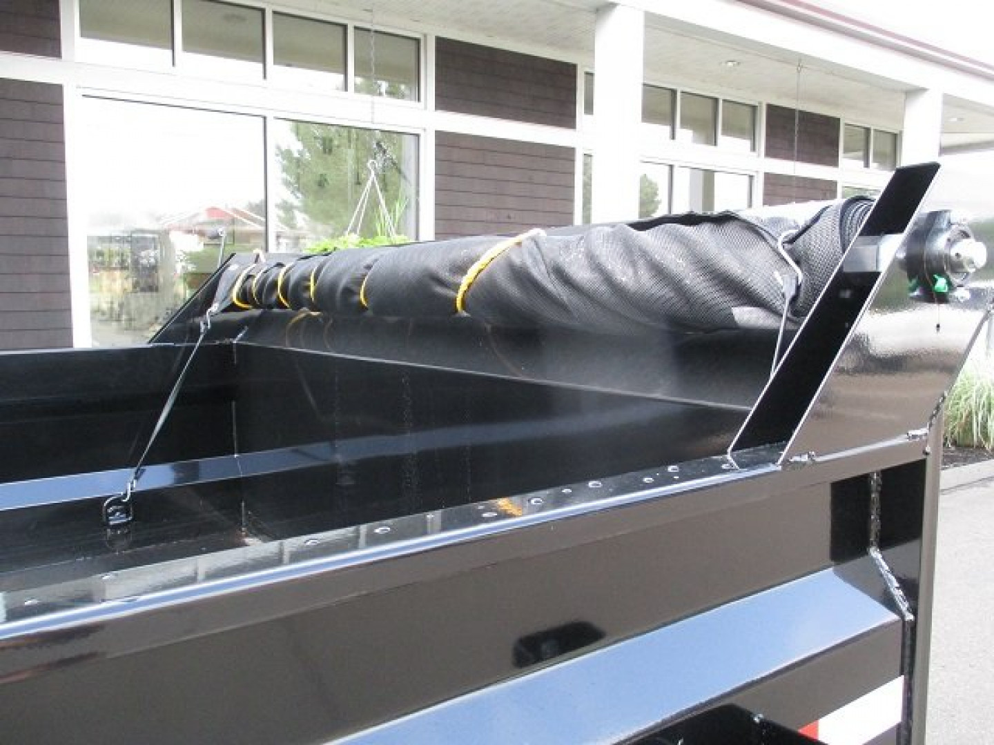 New Sure-Trac 6’10” X 16′ LOW PROFILE DUMP TRAILER 14K
