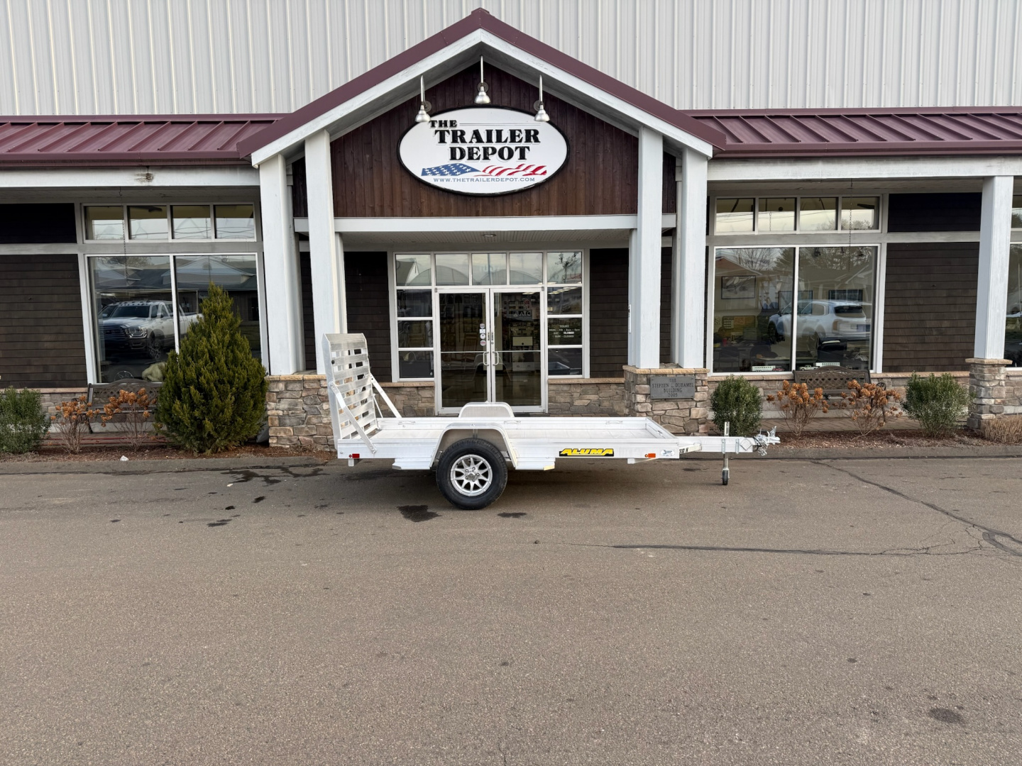 New ALUMA 5'3" X 10.5' UTILITY 2.9K