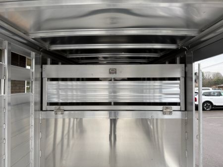 New Featherlite 7' x 20' Gooseneck Livestock Trailer 14K