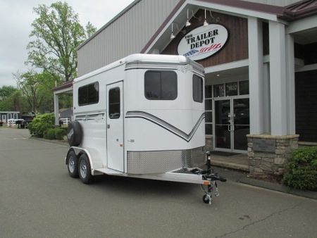 New KINGSTON 2-HORSE STRAIGHT LOAD BUMPER PULL TRAILER