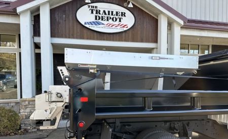 New Western Marauder Stainless Steel Hopper Spreader