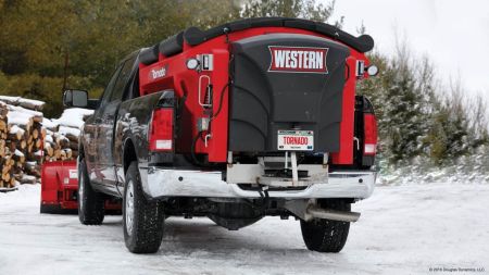 New Western Tornado Poly Spreader