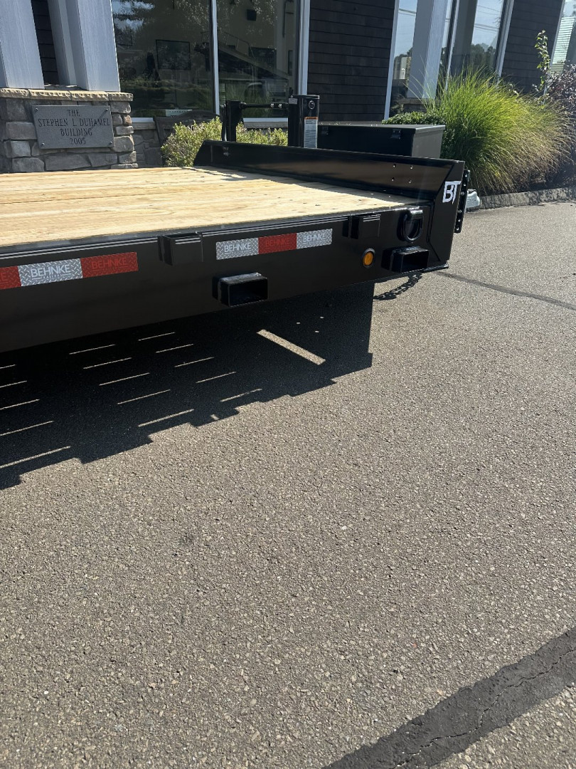 7×16 Equipment Flatbed Trailer photo 4