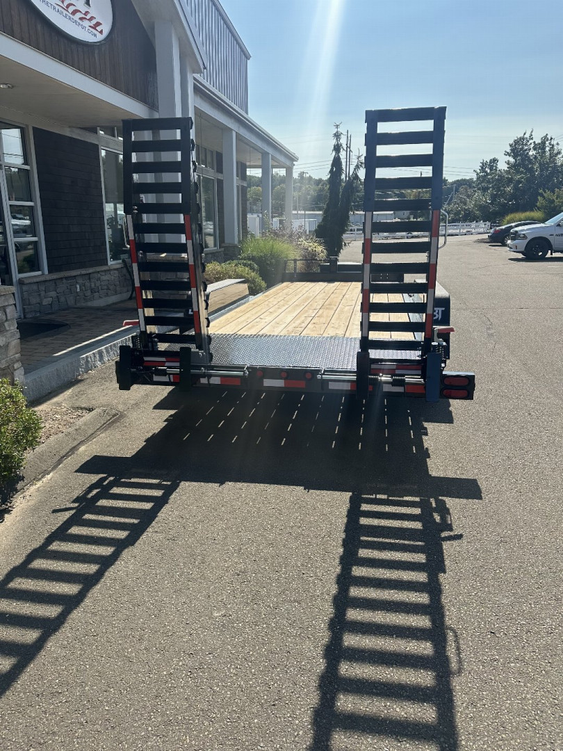 7×16 Equipment Flatbed Trailer photo 3