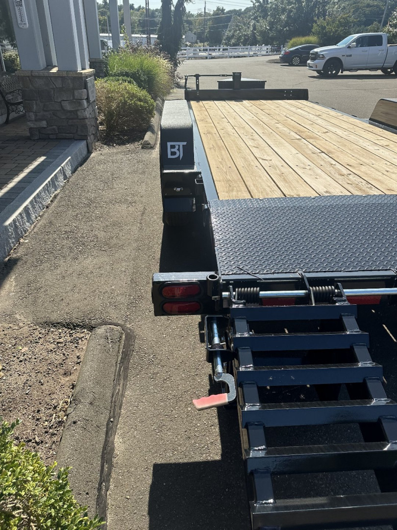 7×16 Equipment Flatbed Trailer photo 8