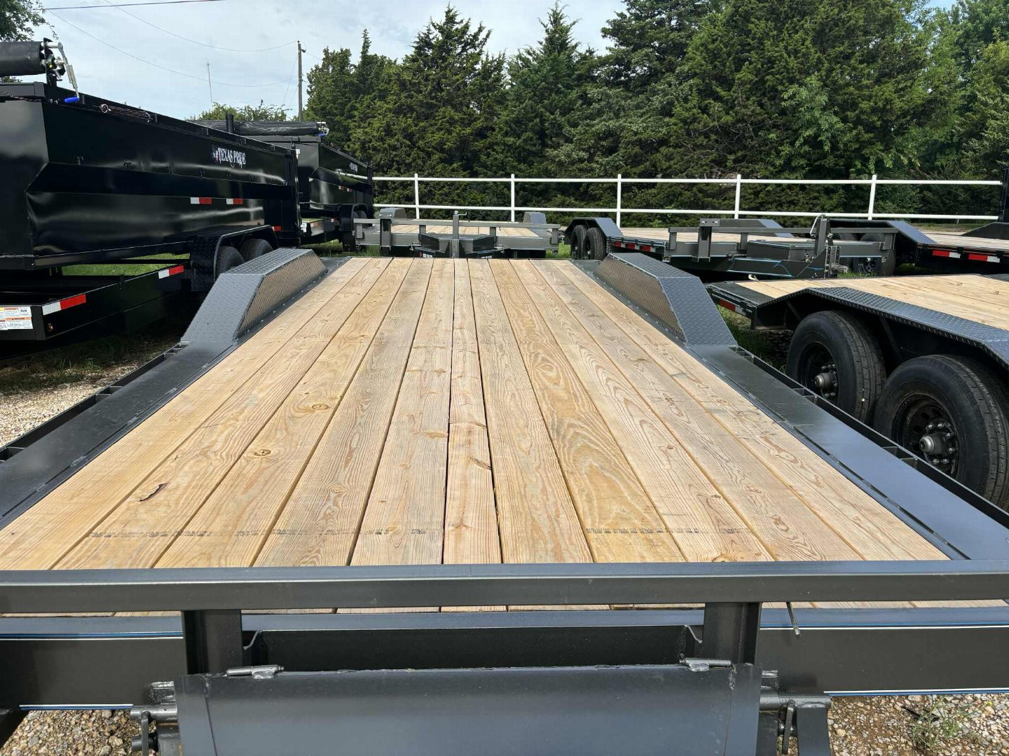 2025 14K Tilt Trailer photo 3
