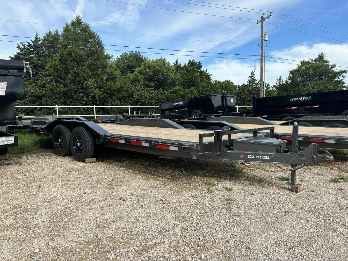 2025 14K Tilt Trailer photo 2