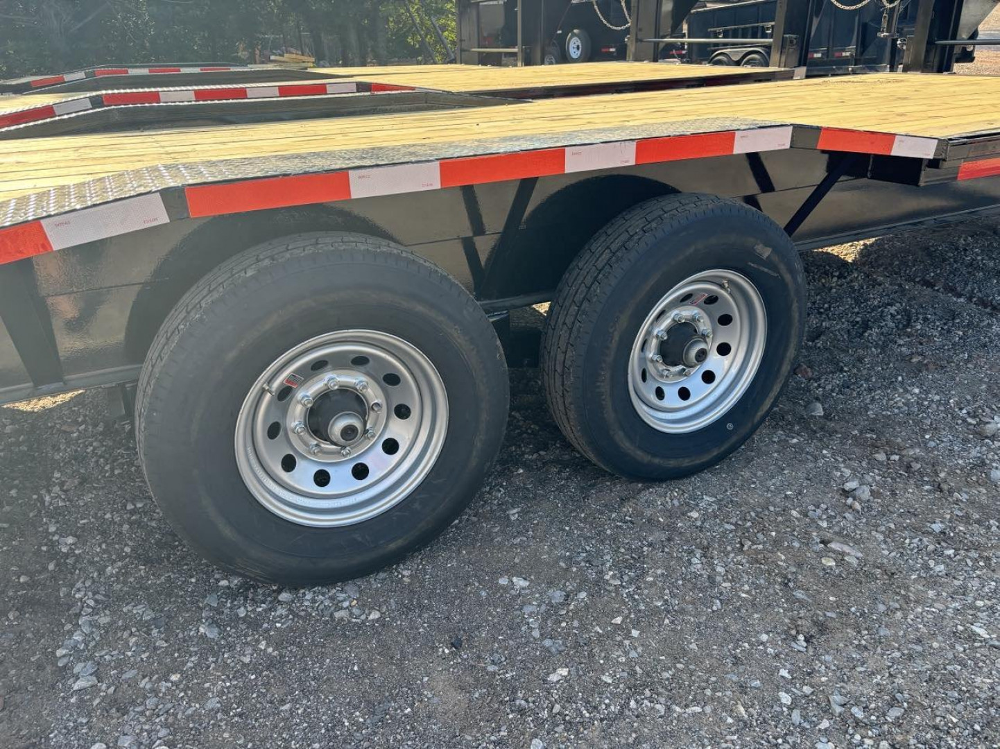 2024 9×22 Equipment Flatbed Trailer photo 3