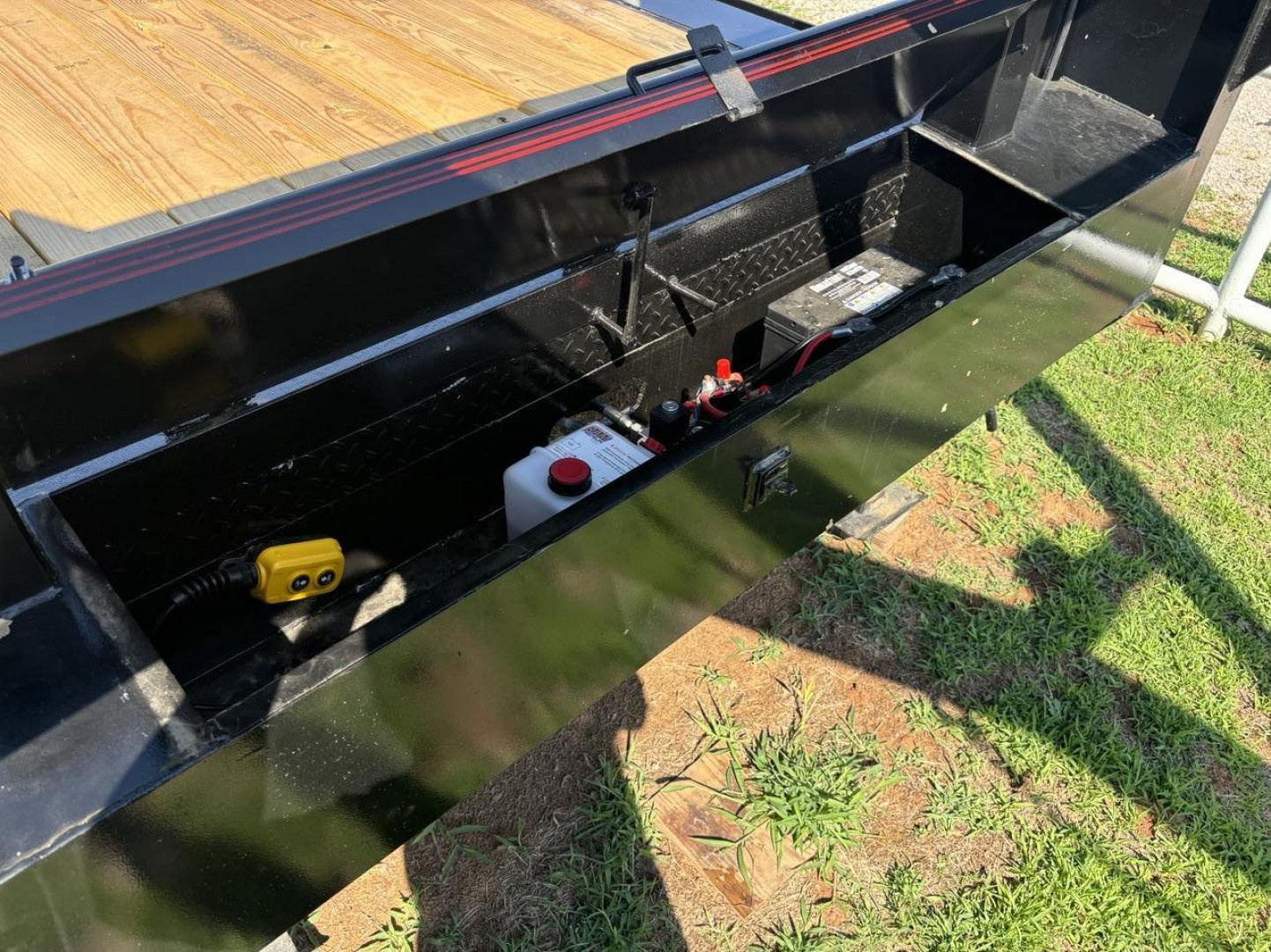 2024 9×20 Tilt Trailer photo 3